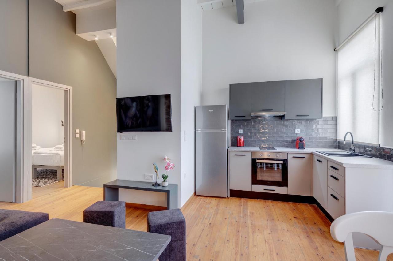 The Heart Of Syra - Your Home In Ermoupolis Экстерьер фото