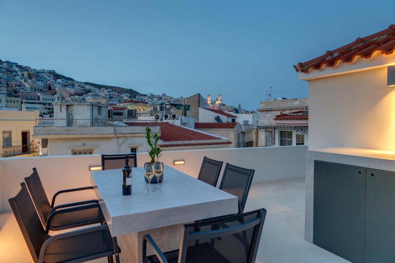 The Heart Of Syra - Your Home In Ermoupolis Экстерьер фото
