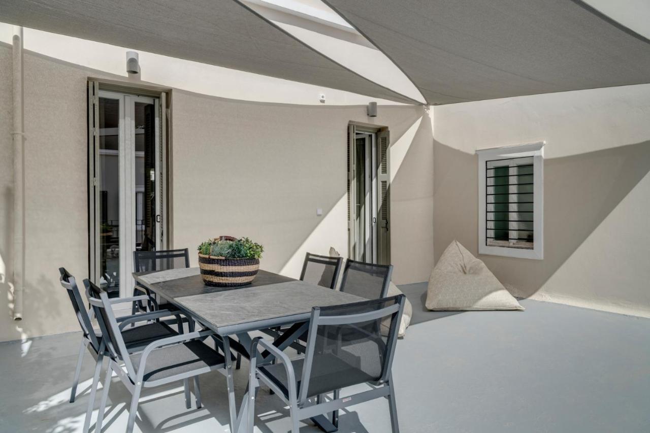 The Heart Of Syra - Your Home In Ermoupolis Экстерьер фото
