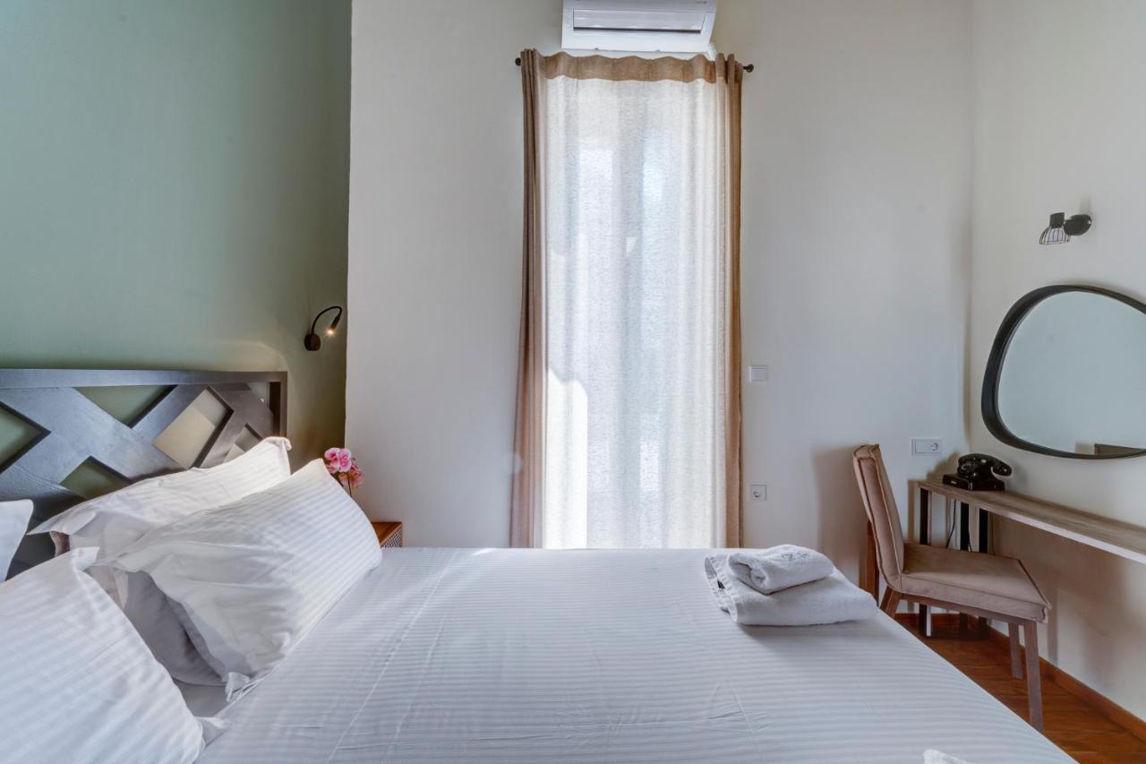 The Heart Of Syra - Your Home In Ermoupolis Экстерьер фото